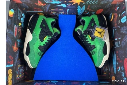 Hyperoad Jordan BOX) （WITH 4  Retro SPECAIL Manila 0708